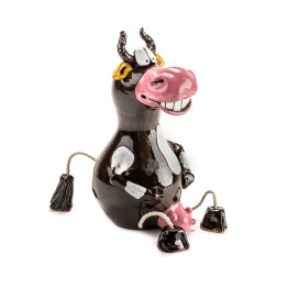 Sodo kištukas Karvė su kabančiomis kojomis | Keramikdeko